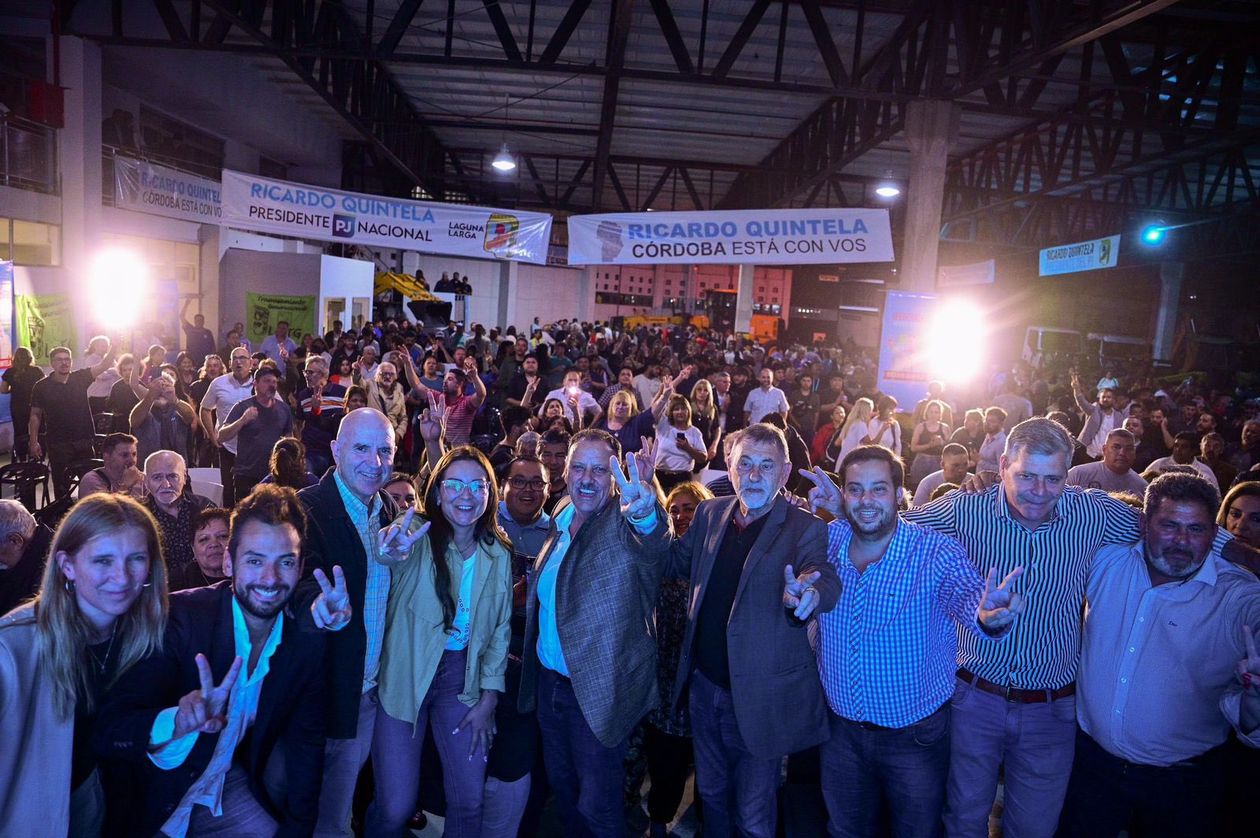 En Córdoba,&nbsp;Ricardo Quintela&nbsp;llamó a recuperar las bases del peronismo, pero evitó las críticas directas contra&nbsp;Cristina Fernández de Kirchner.