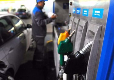 Diciembre llega con un nuevo aumento en los combustibles