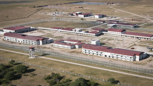 Patricia Bullrich le negó la cárcel federal de Coronda a Maximiliano Pullaro