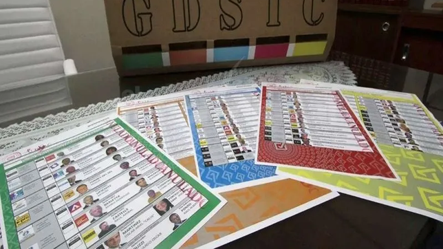 santa fe: clarin y boldt se quedaron con el negocio de la impresion de boletas