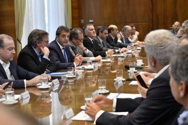 Massa dolar soja