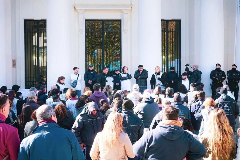 El gremio del personal municipal realiza asambleas como forma de protesta a la ca&iacute;da de casi 50 contratos en la Municipalidad de R&iacute;o Cuarto.