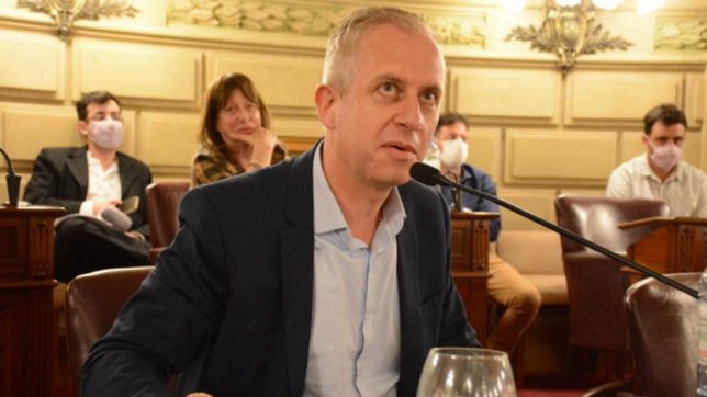 para un senador oficialista, la reforma en santa fe no es prioridad para un senador oficialista, la reforma en santa fe no es prioridad