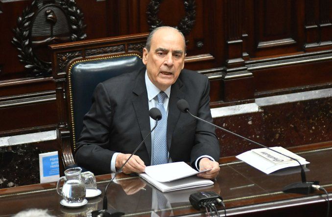 Guillermo Francos, jefe de Gabinete. Guillermo Francos, jefe de Gabinete.