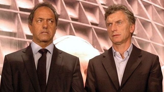 los candidatos se trenzaron por el precio del dolar