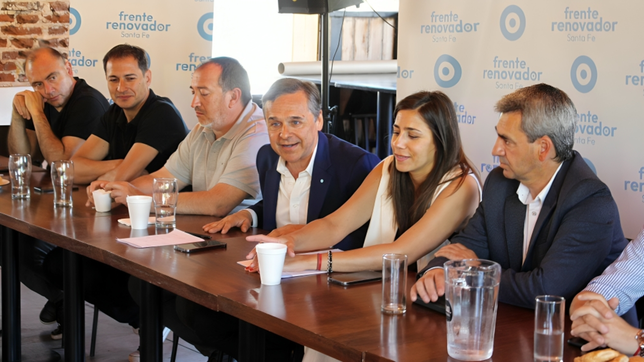 El Frente Renovador de Santa Fe se mete en el debate por la reforma constitucional.