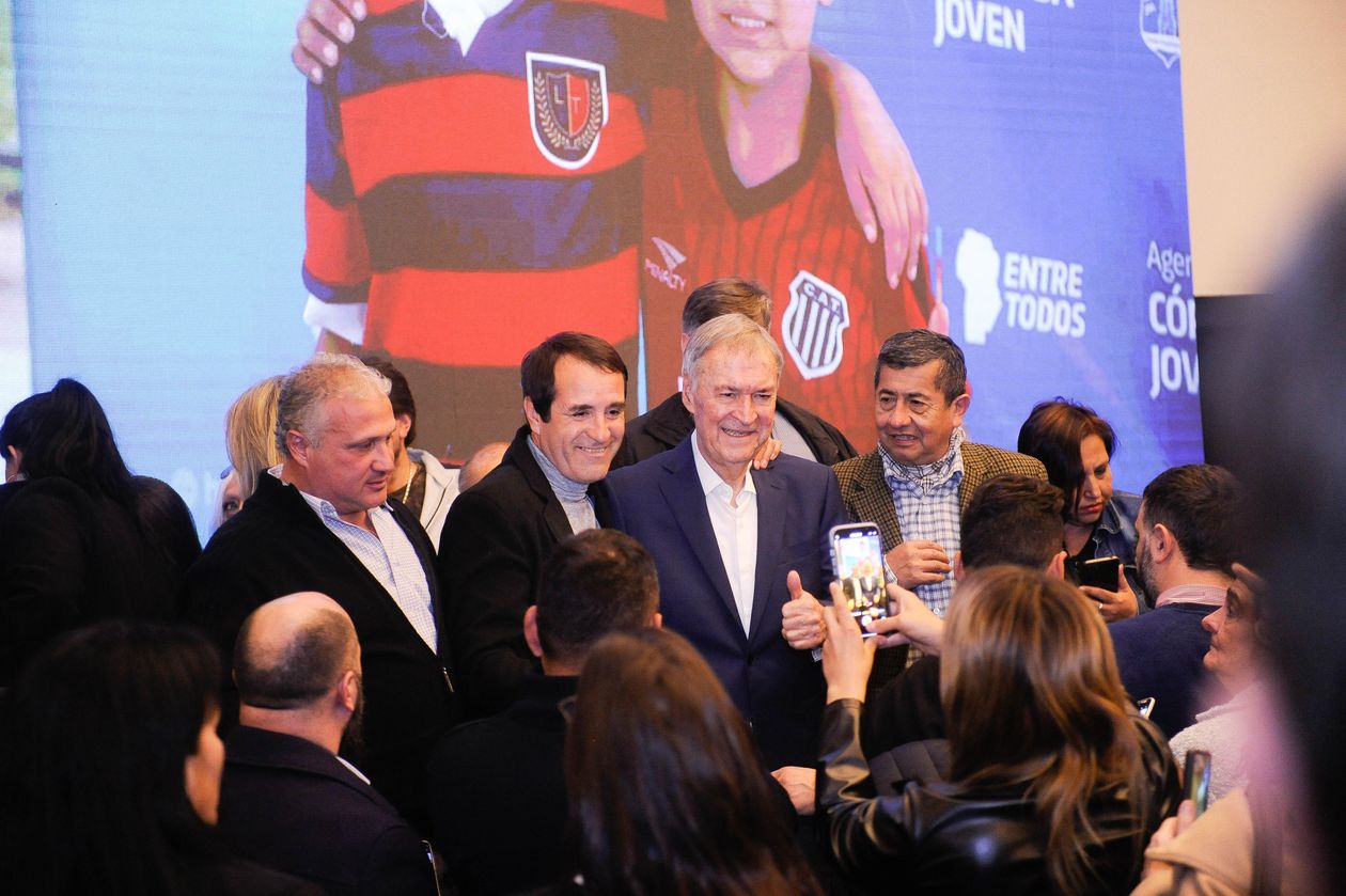 Juan Schiaretti, este miércoles, en el cierre porteño de su campaña.&nbsp;