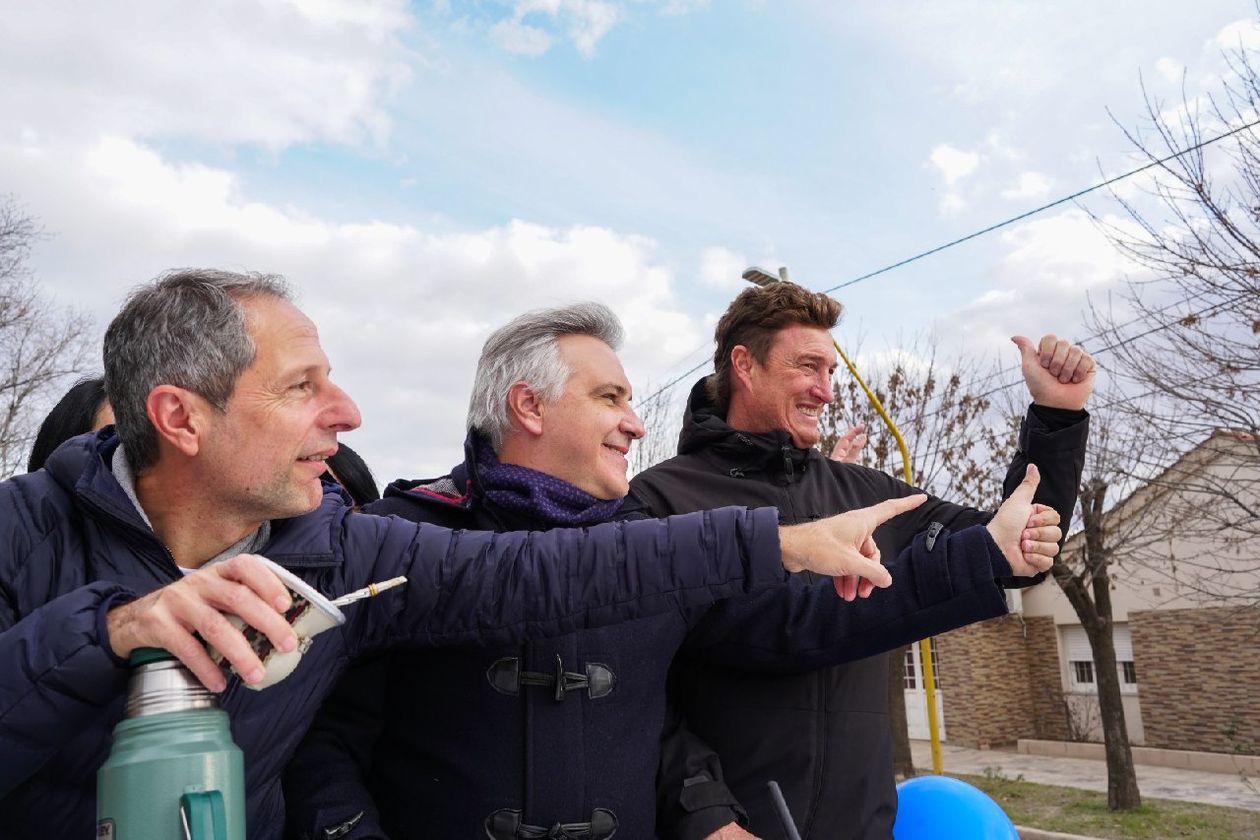 Damián Bernarte, Martín Llaryora e Ignacio García Aresca en San Francisco