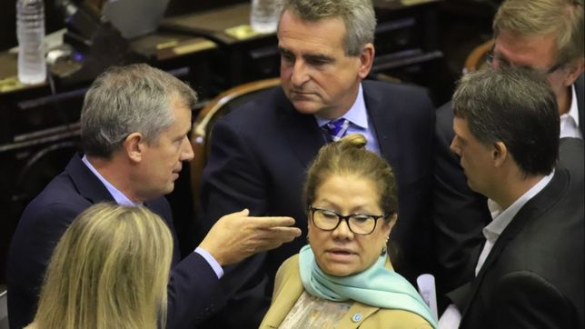 congreso 2020: dos plateas polarizadas con la unidad pendiente del resultado