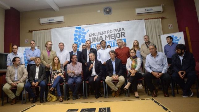 la crisis obligo al peronismo federal a suspender su acto en mendoza