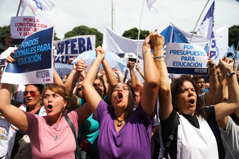 Protesta de Ctera contra el ajuste del gobierno de Javier Milei en Educación.