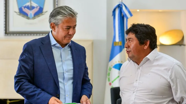 Neuquén: Rolando Figueroa se aseguró el apoyo de la comunidad mapuche y avanza con la licitación de Chapelco