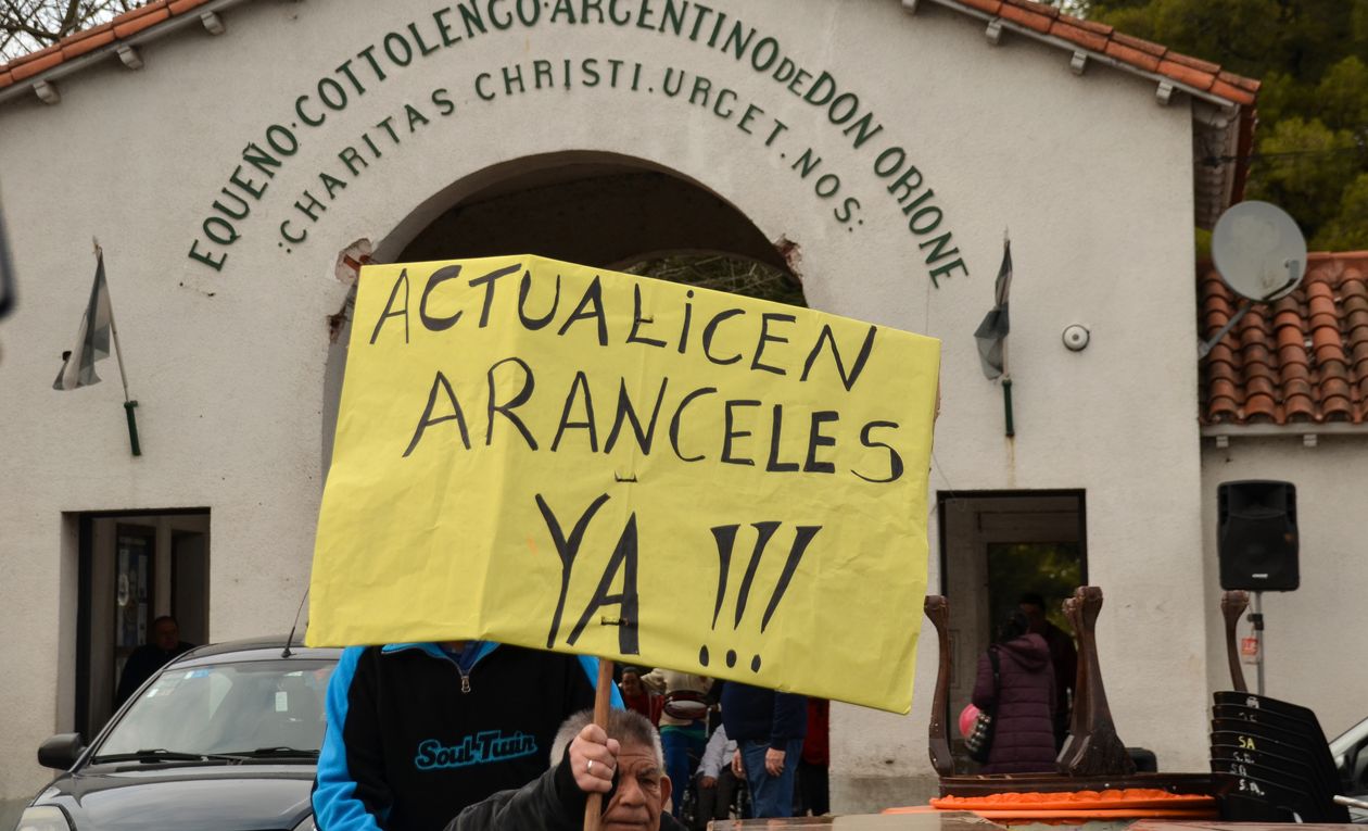Discapacidad en crisis: la Iglesia presiona a Javier Milei por recortes y demoras