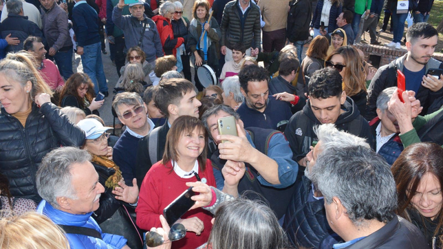 un fantasma recorre la argentina: el fantasma de la derecha