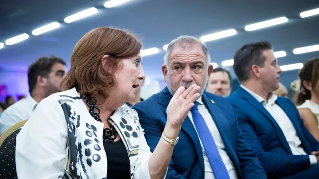 Alejandra Vigo y Luis Juez tienen diferencias profundas, pero coincidieron en patear afuera de la cancha política el escándalo que protagoniza Javier Milei.