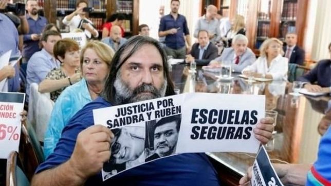 por falta de gas en escuelas, docentes le exigen a vidal que cumpla lo acordado