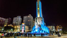Las obras en el Monumento a la Bandera volvieron a paralizarse luego de que el gobierno de Javier Milei discontinuará el pago de los trabajos. Las obras en el Monumento a la Bandera volvieron a paralizarse luego de que el gobierno de Javier Milei discontinuará el pago de los trabajos.