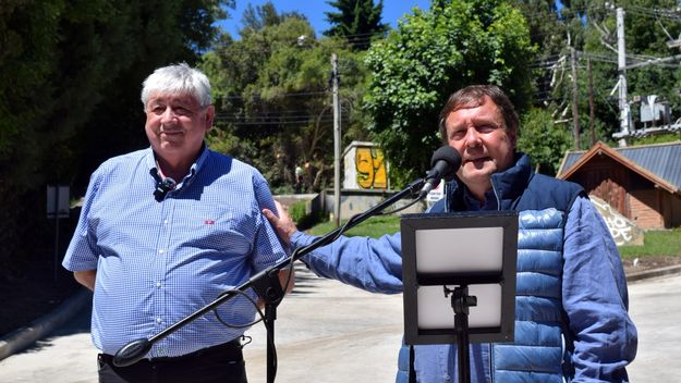 Río Negro. Alberto Weretilneck apuesta a Bariloche para exhibir músculo político rumbo a 2027.