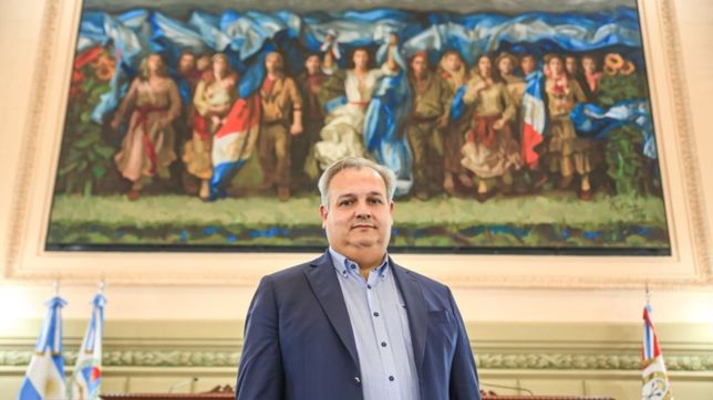 todo sigue igual: por que el ps retiene la presidencia de diputados en santa fe