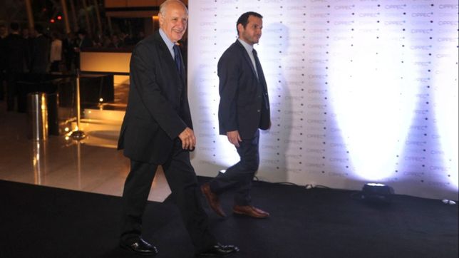 renuncias y pases de escuderia en el armado del lavagnismo bonaerense