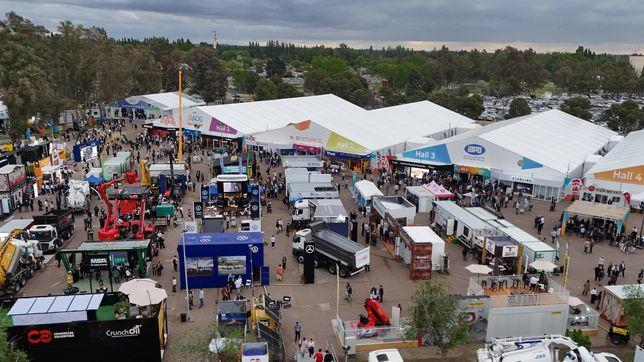 La cumbre petrolera en Neuquén reunió a 26.000 asistentes y 590 empresas.