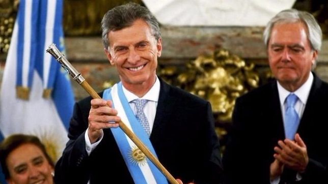 un ano de macri: el 70% cree que cumple ?poco o nada? las promesas de campana