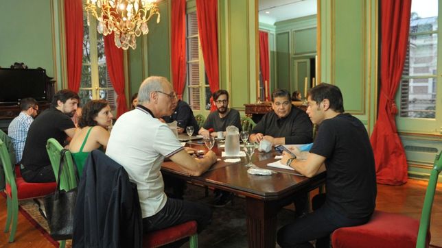 kicillof modo covid-19: fin de semana resindencial, linea con larreta y gabinete 24x24