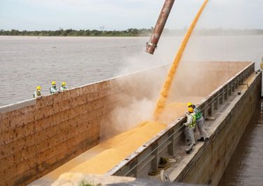 El campo y la industria reclaman obras de infraestructura para sostener el boom exportador&nbsp;