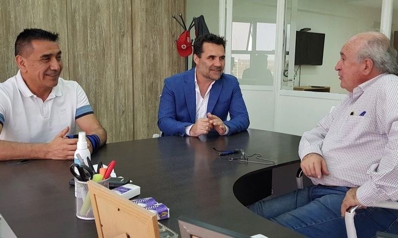 Oscar Parrilli, Ramón Rioseco y Darío Martínez. Caras visibles de la derrota peronista en Neuquén.