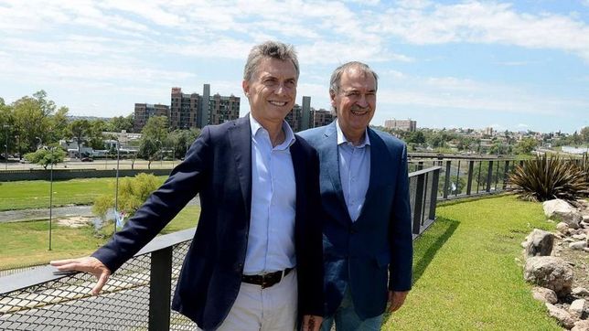 macri regresa a cordoba en medio del pedido de mas fondos para obras