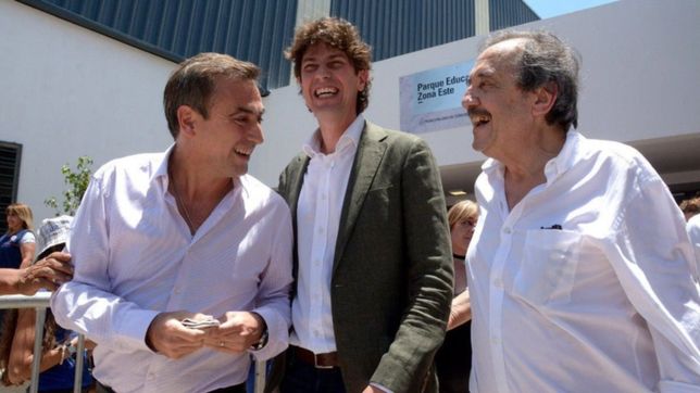 alfonsin se mete en la interna radical y se muestra con lousteau