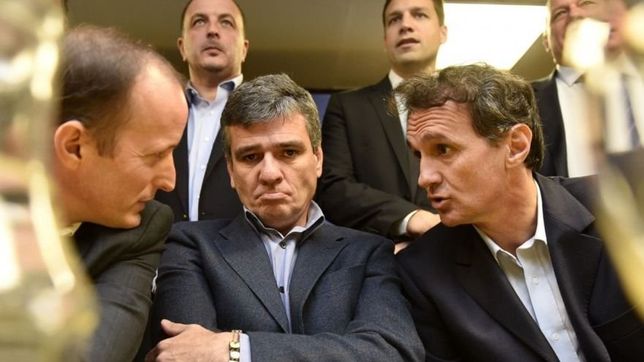 intendentes del pj denuncian ?campana sucia? de vidal por violar la veda con un spot