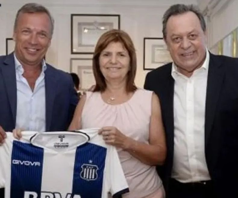 fassi bullrich1.jpg