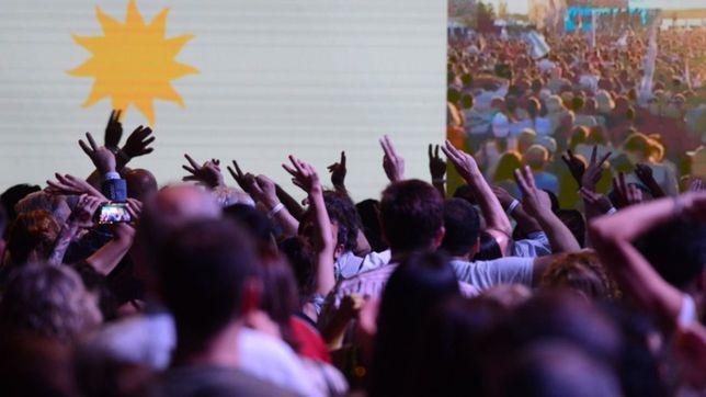 de la calle al bar, entre cumbia, peronismo y ensaladas de humus