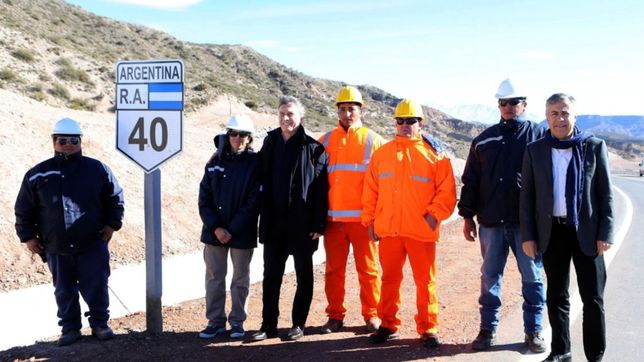 territorio, fotos de familia y whatsapp: hoja de ruta para un macri sin obras