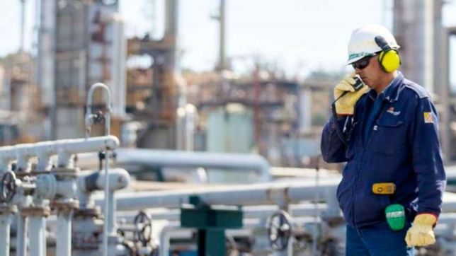 disputa interna y rechazo empresario traban el ajuste transitorio del gas