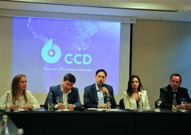 Trotta sale del freezer con un think thank federalista y antigrieta interna