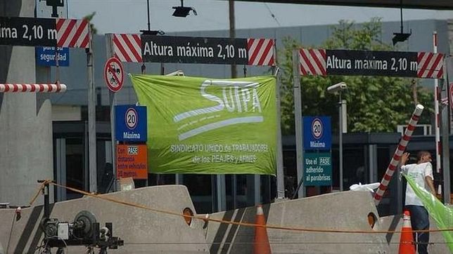 levantan barreras de peajes en protesta por medidas de vialidad levantan barreras de peajes en protesta por medidas de vialidad