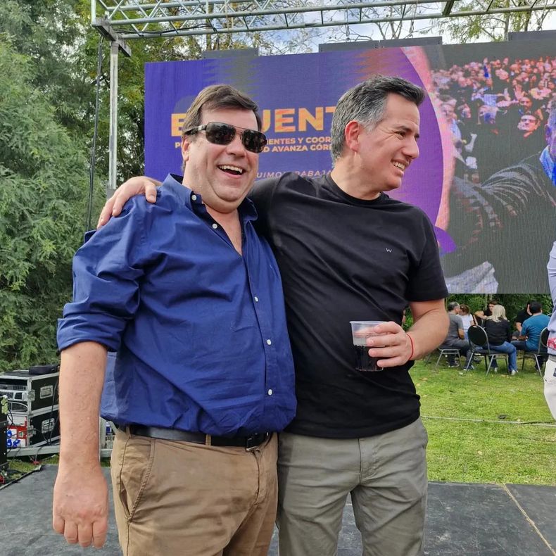 Santiago Pinasco junto a su mentor, el armador libertario en Córdoba, Gabriel Bornoroni, en los buenos tiempos.