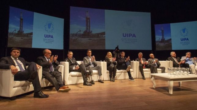 el peronismo federal llego al sur bonaerense con criticas por el affaire del gas