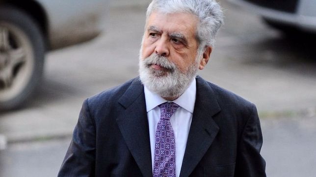 la camara portena calienta previa electoral: manda a detener a de vido