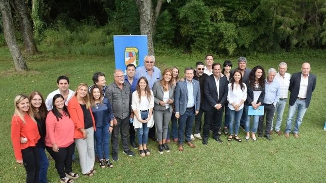 con la estrategia electoral en agenda, se reune el pj bonaerense en la plata