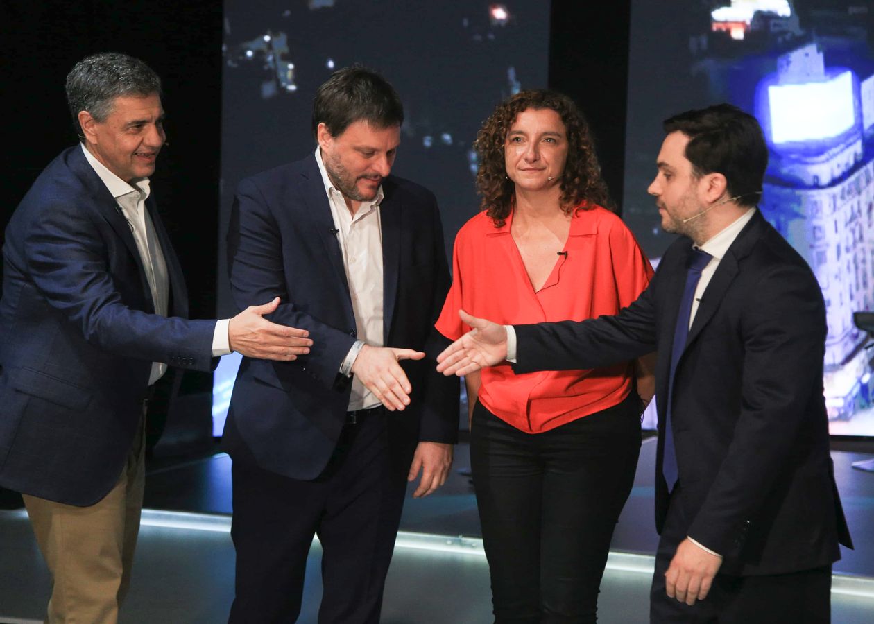 ARCHIVO | Jorge Macri (Juntos por el Cambio), Leandro Santoro (Unión por la Patria), Ramiro Marra (La Libertad Avanza) y Vanina Biasi (Frente de Izquierda) en el debate por la jefatura de Gobierno.