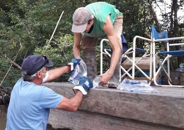 Coronavirus: Aysa asiste en el Delta con la provisión de agua potable