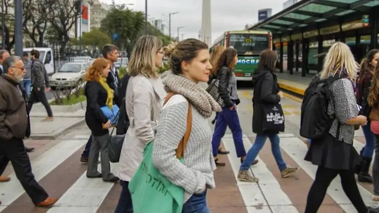 La clase media va camino a la desprivatización