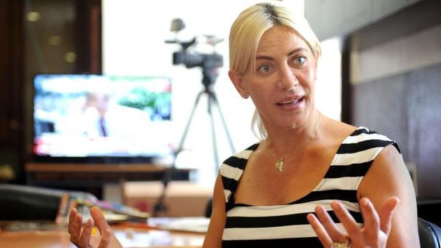 de lucia sigue sin pagarle a un grupo de docentes y minimiza el reclamo porque es la minoria