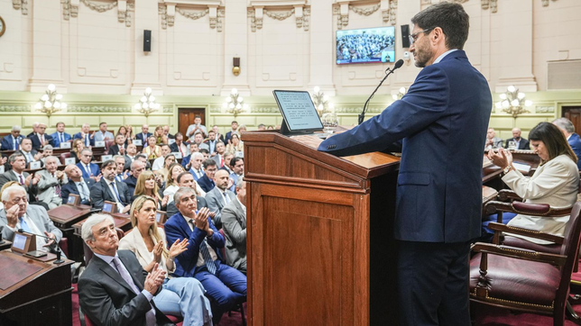 El gobernador Maximiliano Pullaro abrió el 144° cuarto período de sesiones ordinarias de la Legislatura de Santa Fe.