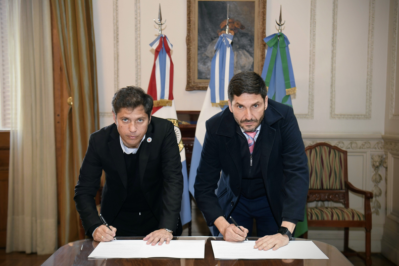 Axel Kicillof y Maximiliano Pullaro, buena síntonia y cooperación.