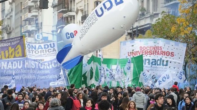 universidades: no hubo acuerdo con el gobierno y los gremios paran 48 horas
