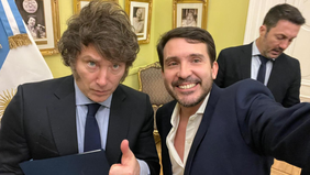 Martín Arjol con Javier Milei en la Casa Rosada.&nbsp;